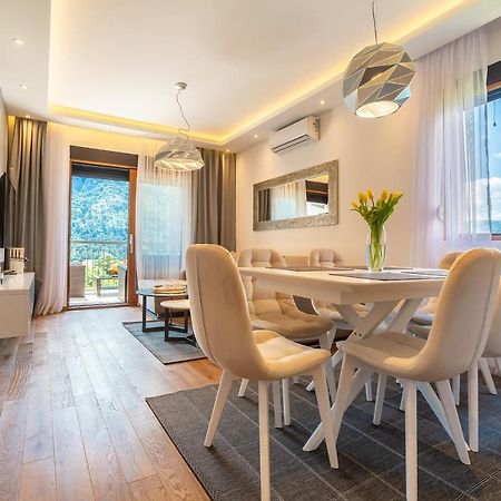 Montefiori Lux View Apartment Kotor Ngoại thất bức ảnh